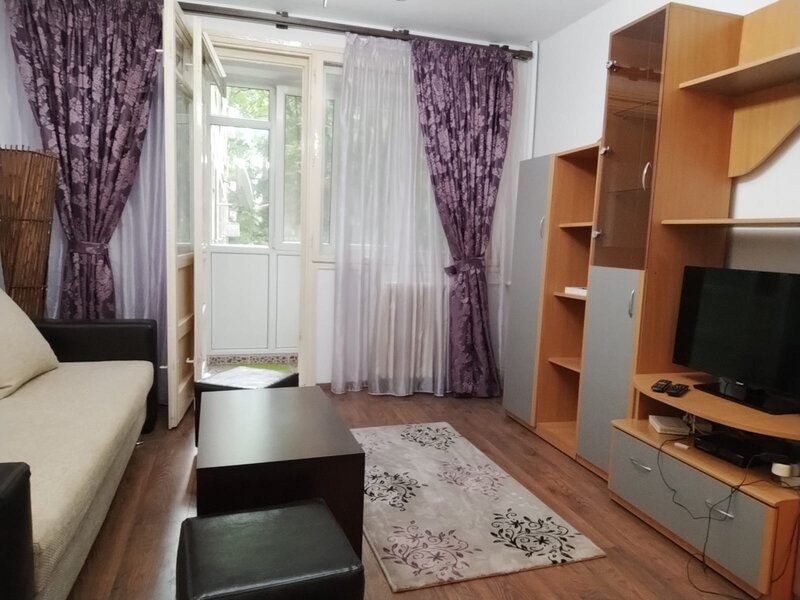 Drumul Taberei, Romancierilor, metrou